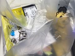 -周黑鸭(北京海淀区新中关店)