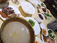 -桥香园云南过桥米线(金马碧鸡店)