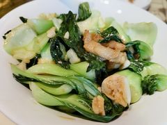 上海青炒油渣-俏九州·小炒黄牛肉(华润万象汇店)