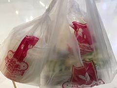 -白玉兰食品甜凤店(合生汇店)