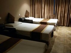 -重庆家富富侨养生会所全省示范店(东五路店)