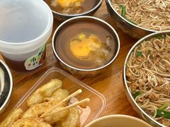 -正宗杨记普洱酸醋米线(总店)