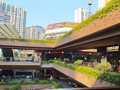 -瑞虹新天地月亮湾