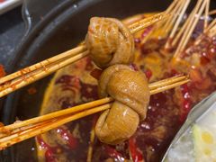 -两三事小郡肝串串香火锅(桂庙店)
