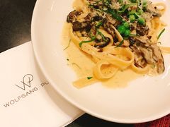 -WOLFGANG PUCK KITCHEN & BAR(迪士尼小镇店)