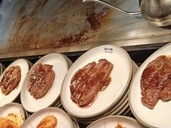 -钱小奴海鲜自助黑金店(杭州滨江龙湖店)