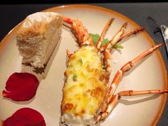 香焗龙虾配自制黑松露酱-上海苏宁宝丽嘉酒店·Cafe Bellagio西餐厅