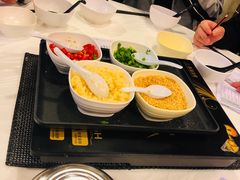 -鲜入围煮花胶鸡海鲜火锅