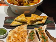 -清真·卡德尔大叔新疆主题餐厅(龙汇路店)