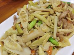 -下梅人家土菜馆(历史文化餐厅度假区店)