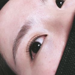 -阿噶西美甲美睫
