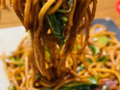 老上海炒面-黄阿姨锅贴大王(万航渡路店)