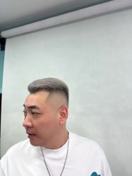 -绅仕門男士理发馆