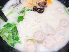 -渔米丰·广府鱼汤米线(光明广场店)