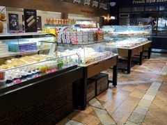 面包甜点陈列柜-味多美蛋糕(航天桥店)