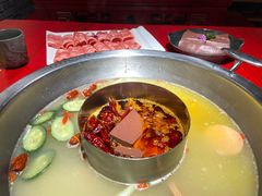 -谭鸭血老火锅(万象九宜城店)