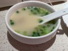 -海底捞火锅(杭州庆春路夜宵主题店)