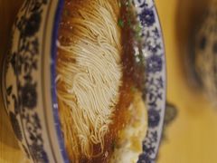 雪菜肉丝面-裕兴记(东门町店)