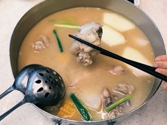 胡椒猪骨煲汤-肥仔文澳门猪骨煲(南京西路店)