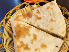 鸡油烙饼-卤煮老北京酱肉馆