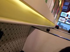 -莅香岛港式餐厅(滨江道店)