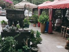 -老鼎万春卤菜(五代传承创始老店)