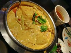 越式咖喱牛腩煲-大头虾越式风味餐厅(光明广场店)