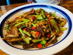 -钟掌勺忘不了地道湘菜(新天地假日广场店)
