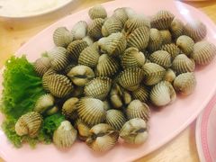 -J Daeng Seafood