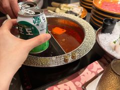 -牛YO寿喜烧·铁板烧和牛火锅自助(市府恒隆店)