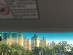 -溢心园香河肉饼总店