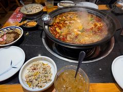 -小饕荟雅安贡椒鱼鲜馆(广福桥店)