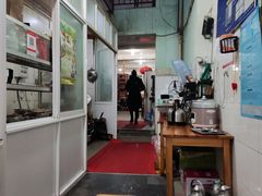 大堂-再回首鸡肉米线(人民路一店)