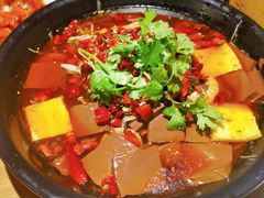 -吴越荣记苏州菜·松鼠桂鱼100%活鱼现做(斜塘老街店)