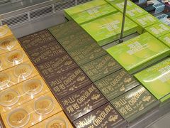 -好利来(上海虹桥新天地Lab主题店)