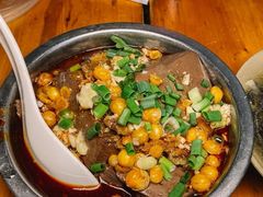 -大众跷脚牛肉馆·非遗传承单位(峨眉山店)