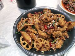 -辣小妮de川菜馆(红旗Mall店)