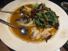 山茶油丹江大鱼头-清水亭湖北菜(大屯DT51店)