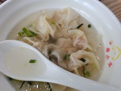 -珊珊小笼馆(仙霞路店)