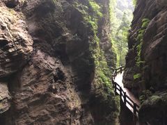 -龙水峡地缝景区