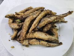椒盐多春鱼-醉贤居