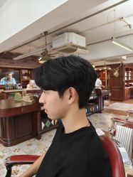 -BarberKiNG男士理发馆Barbershop