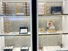 -世纪大明眼镜·蔡司战略授权店(汉街店)