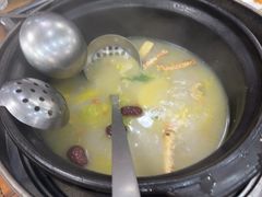 -濠轩阁特色生蚝火锅(水湾路店)
