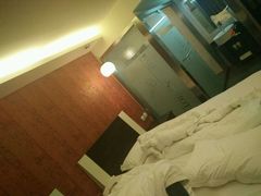 -如家云上四季连锁酒店(昆明东风广场地铁站店)