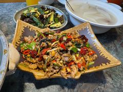 -宣威山野人家·传统云南菜(金碧店)