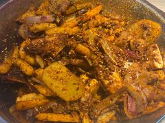 -嘎嘎鸭下巴·爆辣干锅(明教寺店)