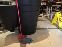 -必胜客(新中纬店)