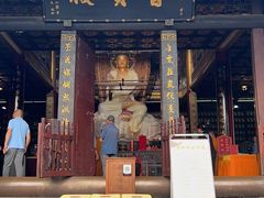 -峨眉山报国寺