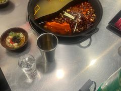 -鹿鸣山草本茶香火锅(园西路店)